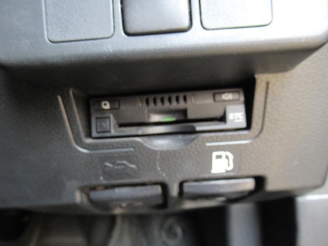 0500381A30260731W00108.jpg