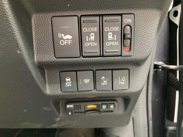 0551894A30260923W01207.jpg