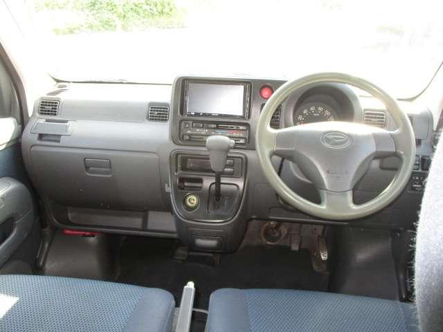 0840207A30260615W00115.jpg