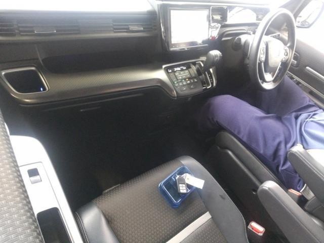 26614053_carP_l_15.jpg