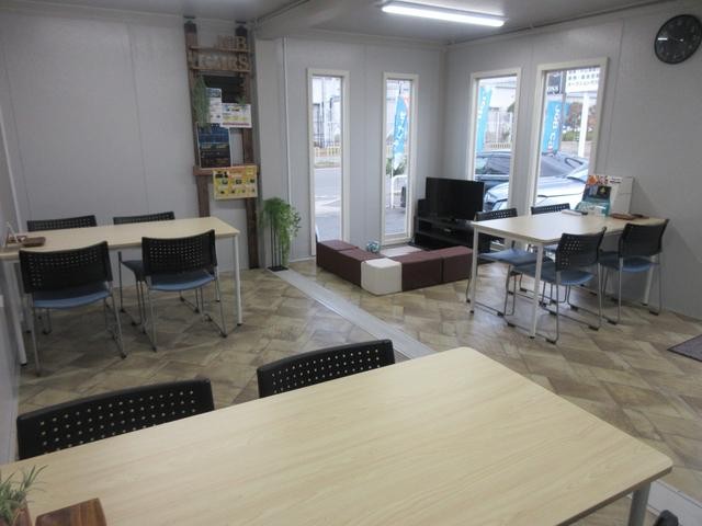 0700067A30260807W00407.jpg