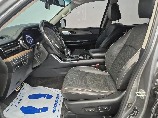 6081500123R11.jpg