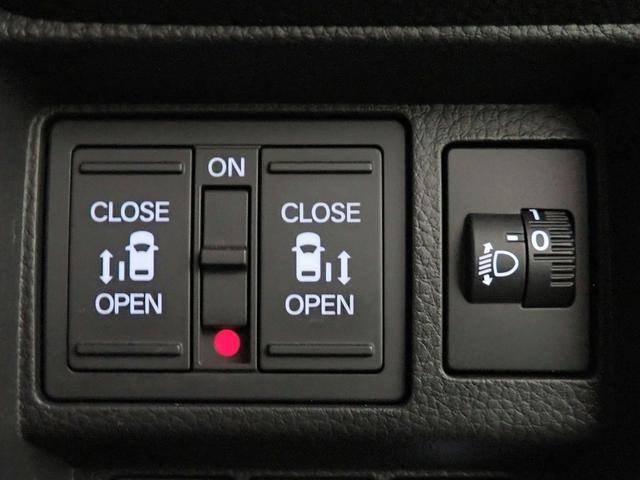 0204644A30261003W00309.jpg