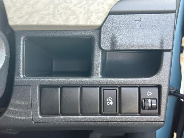0207992A30260801W00210.jpg