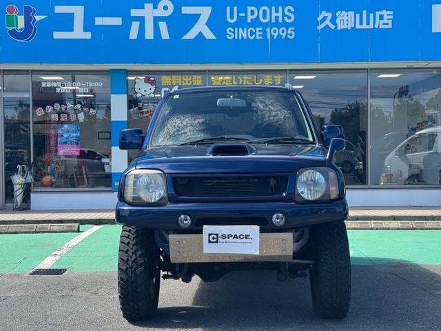 0708542A30261002W00112.jpg
