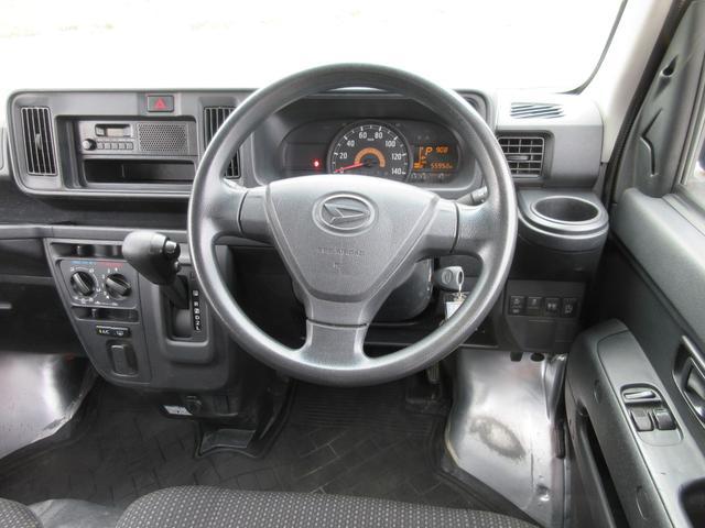 0740008A30260530W00218.jpg