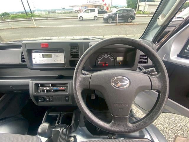 0840088A30250916W00216.jpg