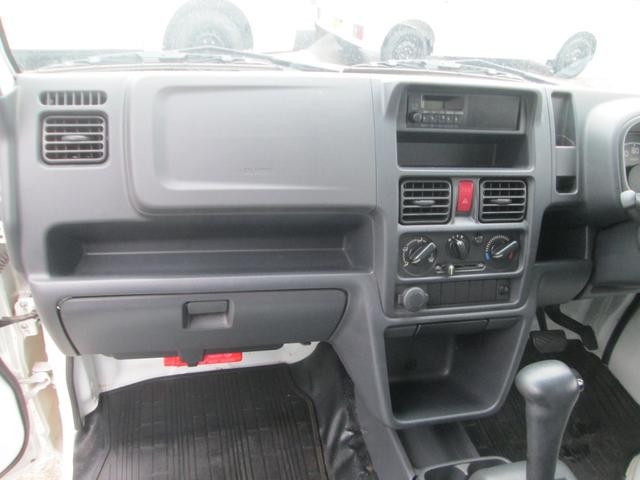 0550673A30260919W00416.jpg