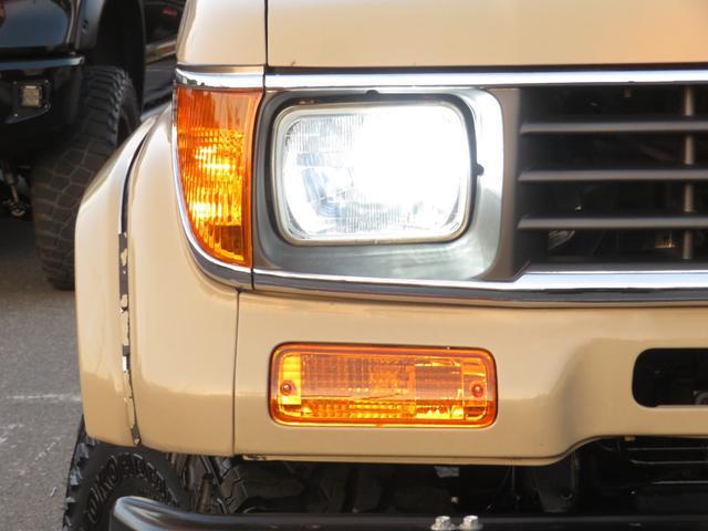 0804367A30260518W00117.jpg