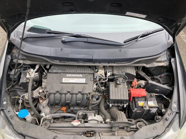 0551894A30260916W00215.jpg