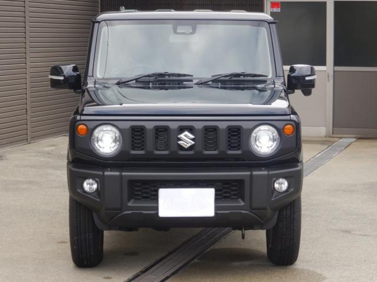 2025 Suzuki Jimny, photo 1 of 1