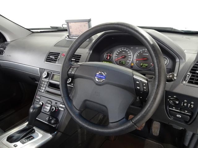 0551070A30261002W00319.jpg