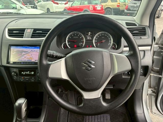 0404372A30260409W00306.jpg