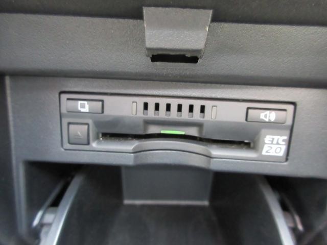 0541410A30260805W00111.jpg