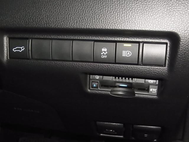 0500075A30260517W00218.jpg