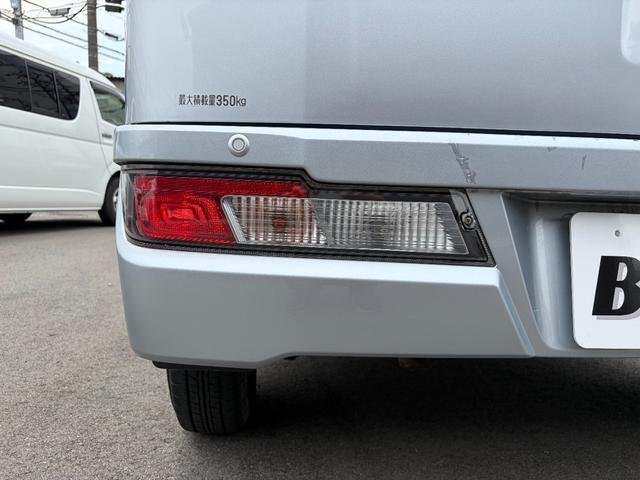 0710229A30260417W00116.jpg