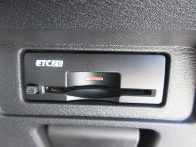 0541410A30260805W00209.jpg