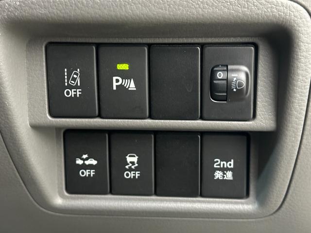 0720034A30260620W00207.jpg