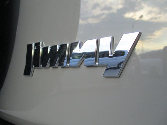 0402364A30260621W00117.jpg