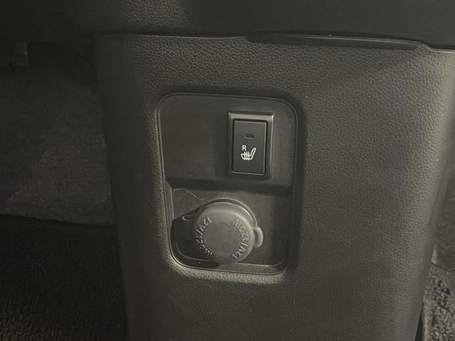 1161052A30260810W01205.jpg