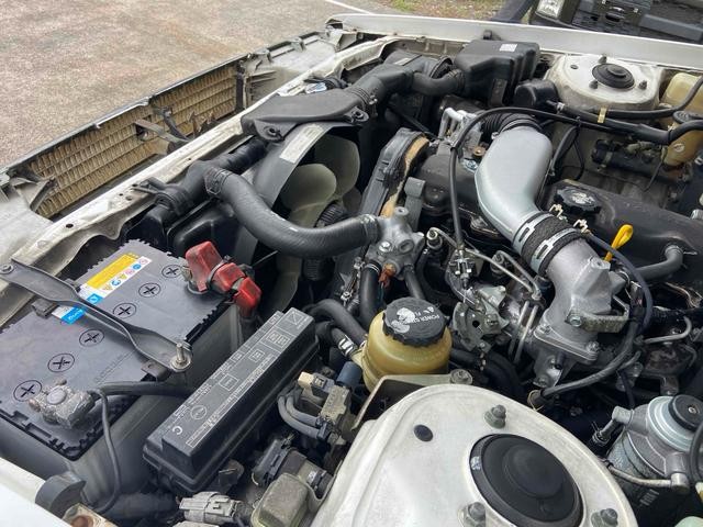 1201272A30260810W00212.jpg