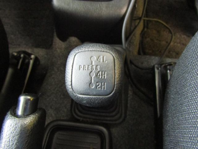 0530123A30260604W00518.jpg
