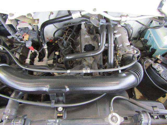 0530123A30260608W00619.jpg