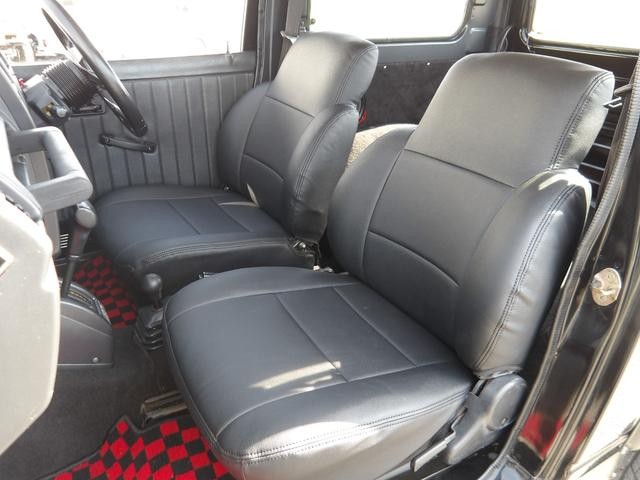 0707437A30260810W00410.jpg