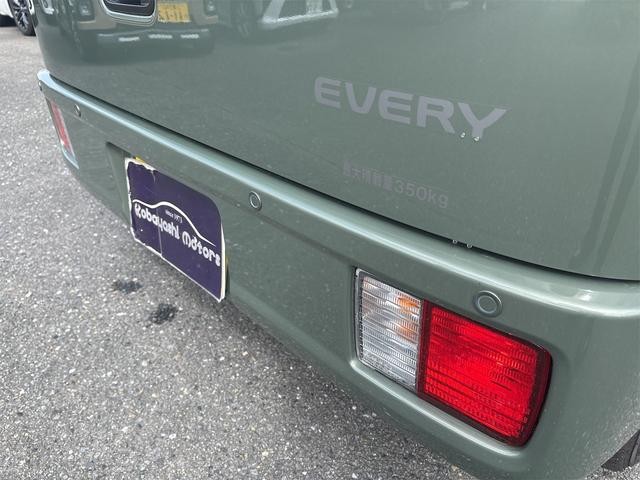 0201183A30260925W00111.jpg