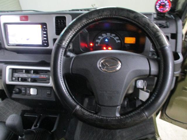 0902619A30260515W00115.jpg