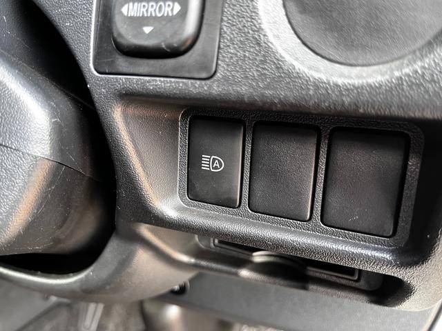 0500199A20260915W00218.jpg