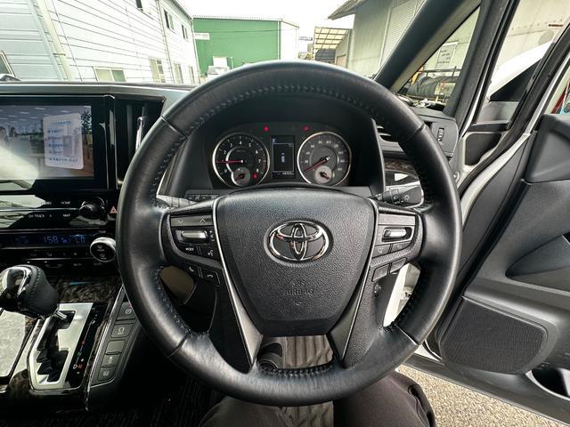 0403907A30260622W00109.jpg