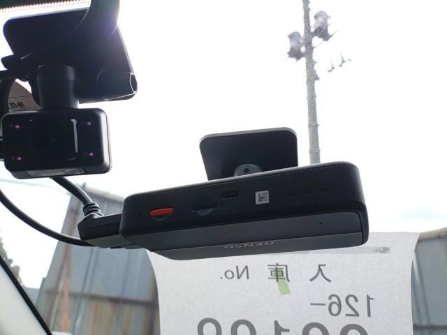 26917102_carP_l_12.jpg
