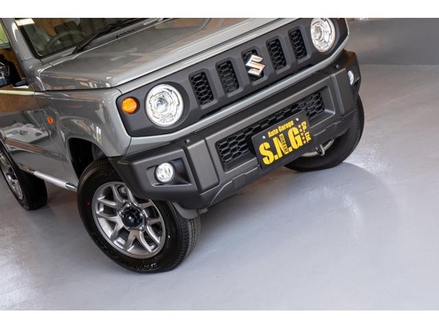 0804325A30260827W00104.jpg