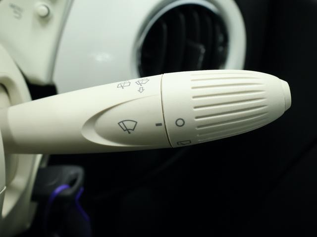 0570697A30260629W00114.jpg