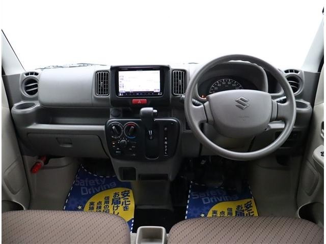 0560809A30260927W00306.jpg
