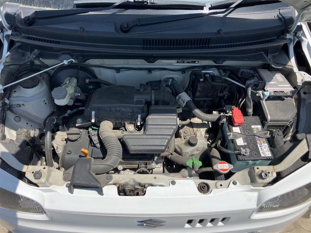 0904238A30260518W00318.jpg