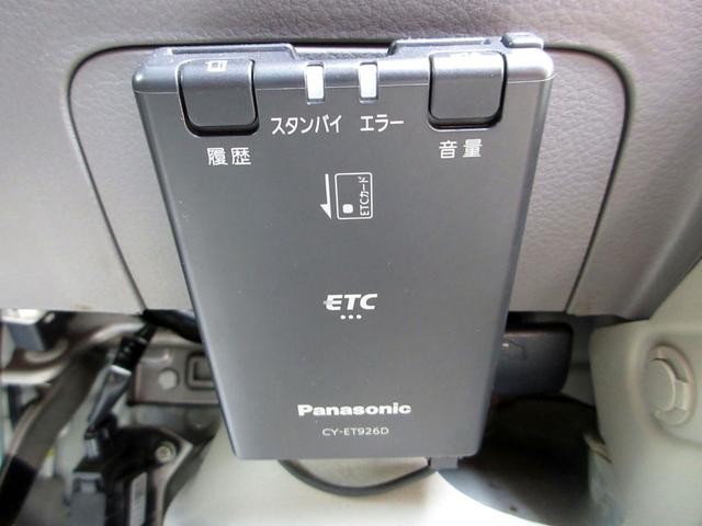 0503263A30260909W00504.jpg
