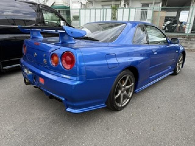 25102341_carP_l_17.jpg