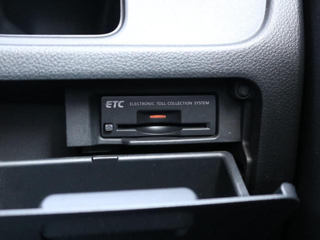 0509625A30260502W00417.jpg
