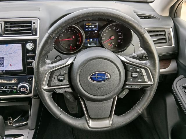 0404311A30260912W00204.jpg