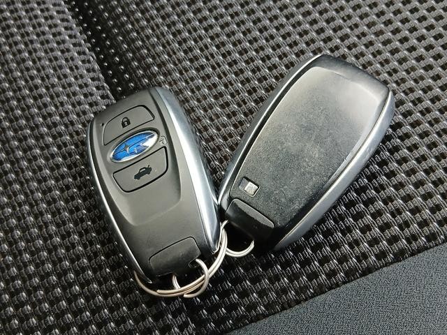 0404311A30260912W00208.jpg