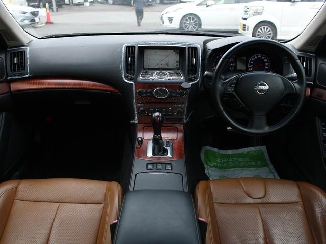 0520046A30260626W00303.jpg