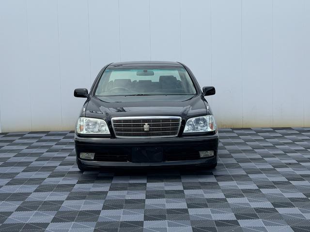 0540491A30260606W00117.jpg