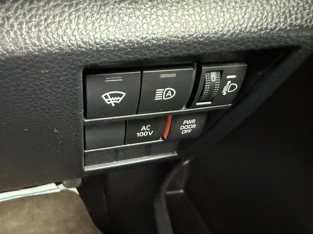 0300152A30260801W00117.jpg