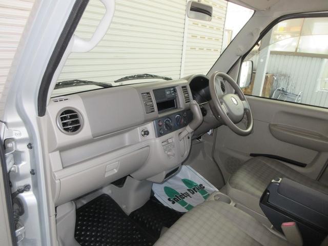 1200176A30260427W00216.jpg