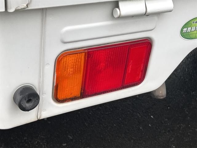 0403499A30260929W02910.jpg