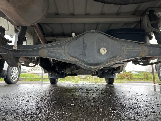 0403499A30260929W02914.jpg