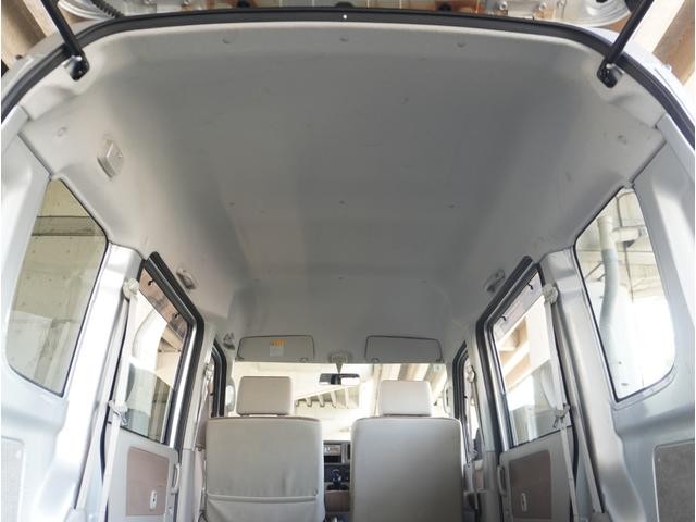 0708745A30260810W00417.jpg