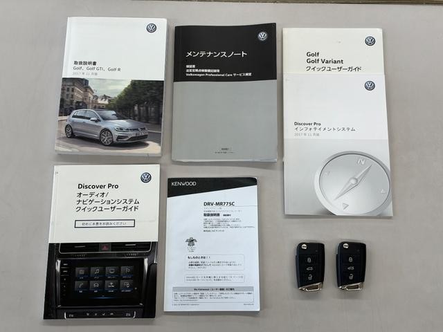 0505278A30261011W00305.jpg